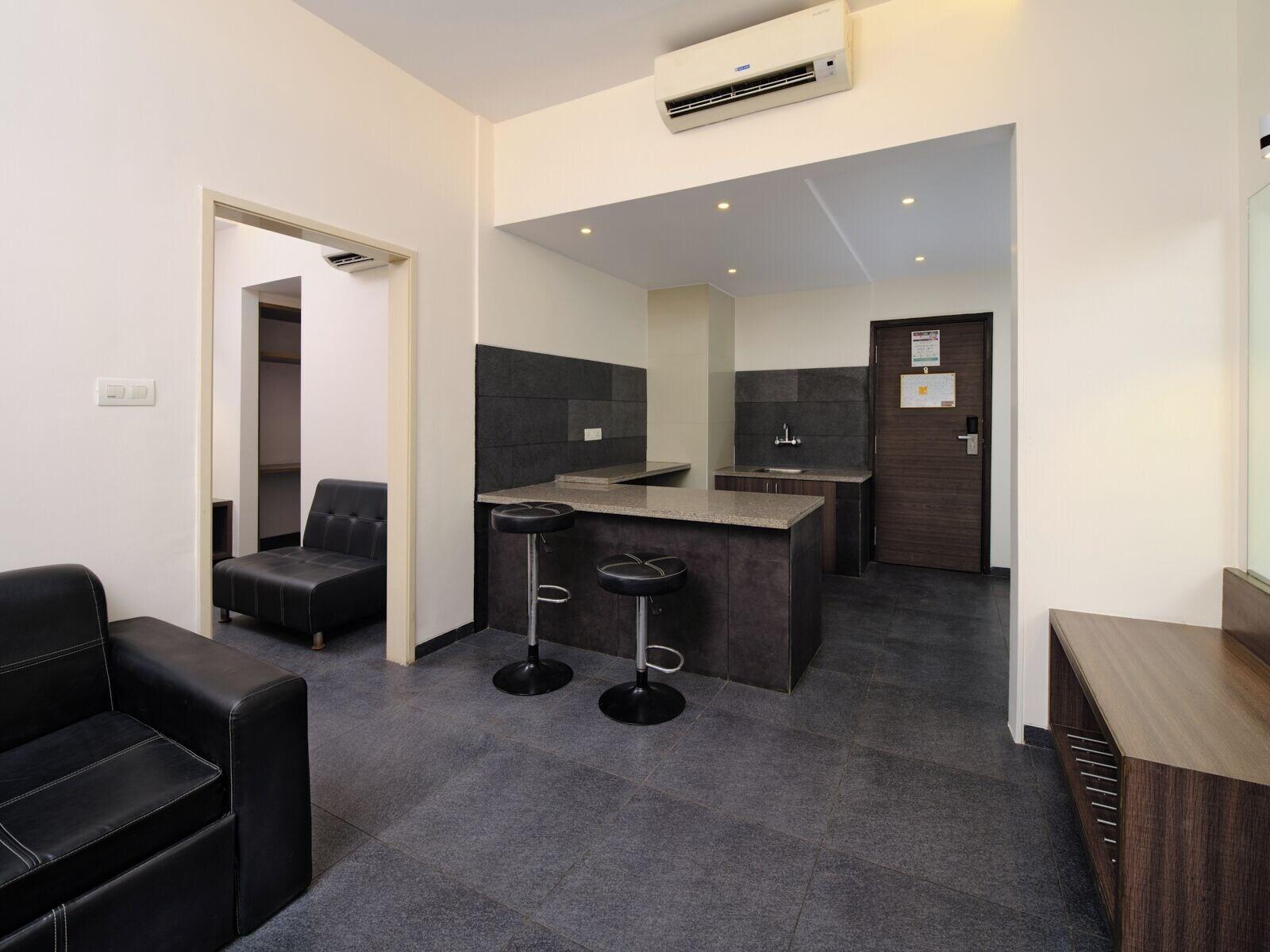 Pride Biznotel Manjusar (ex Mango Hotels Tansha Regal) 23/50