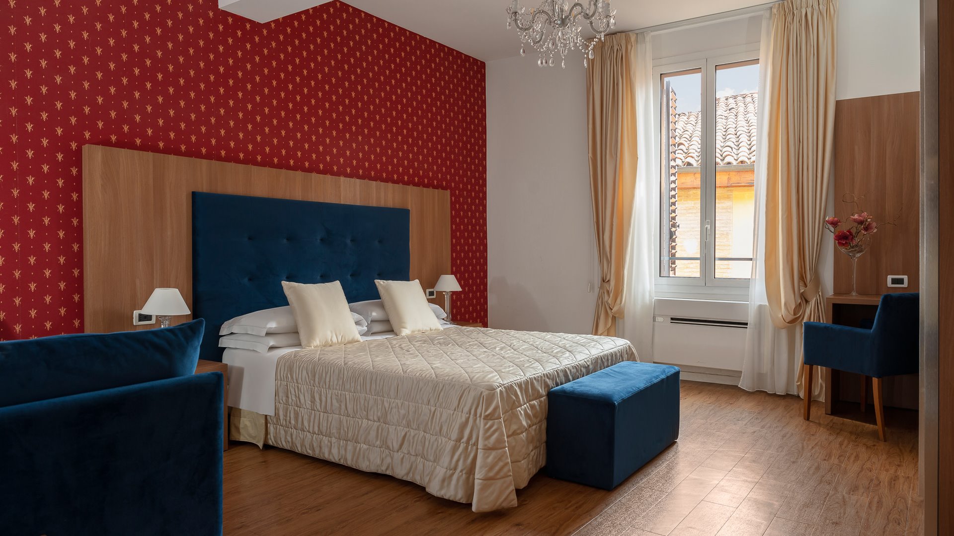 Deluxe, Single, Double Bed
