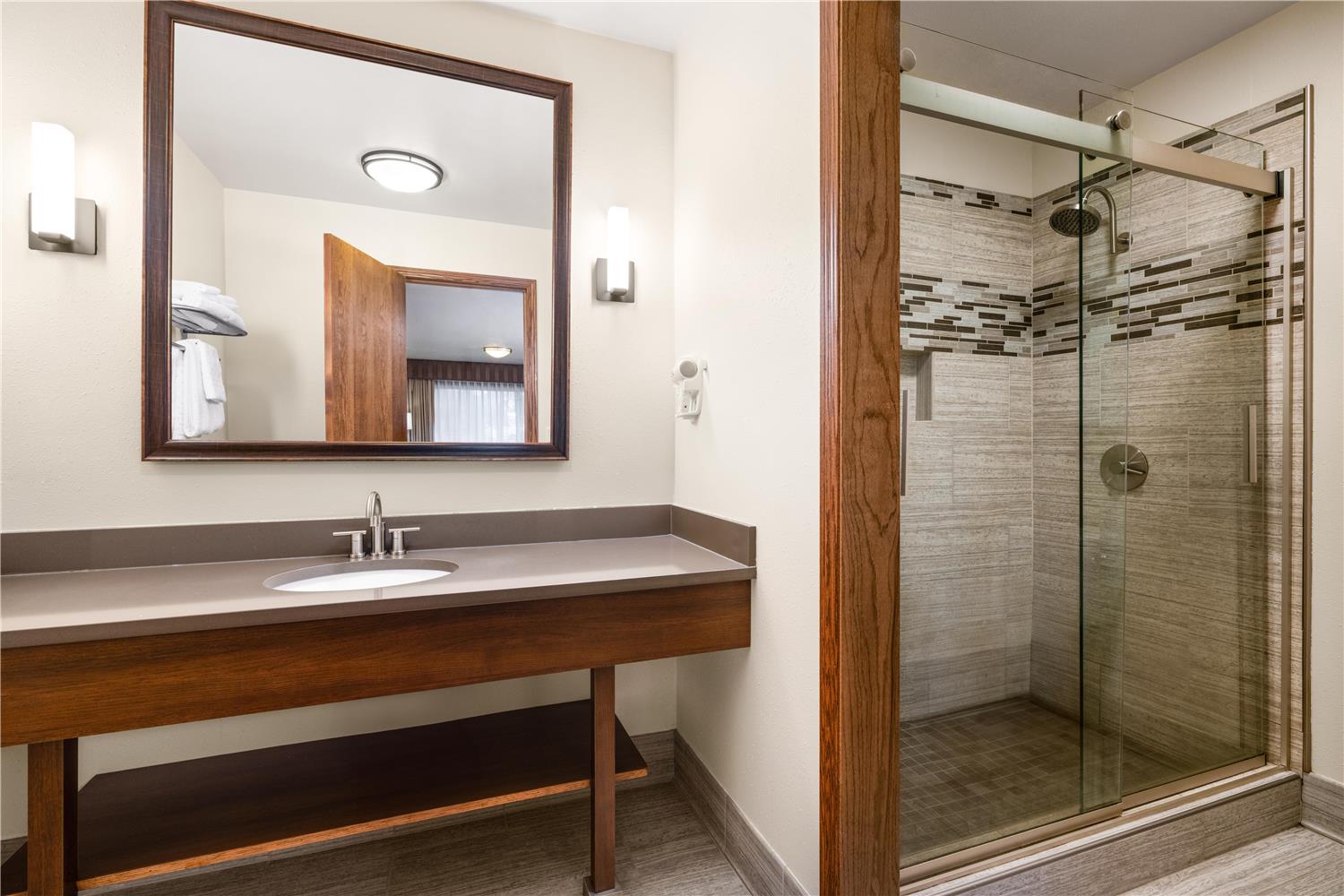 Best Western Kodiak Inn 29/29