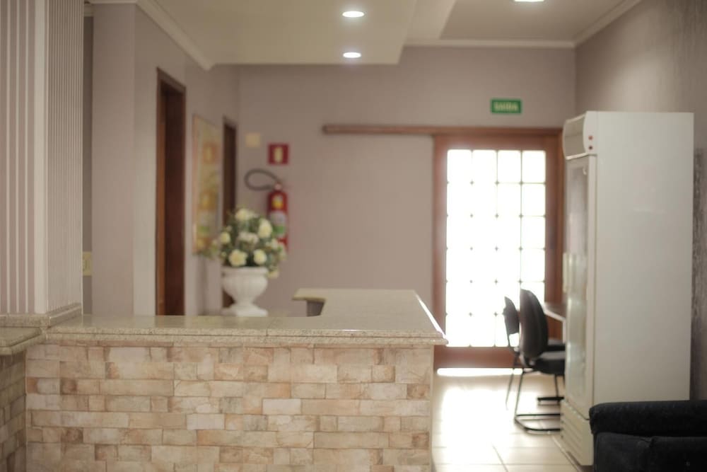 Rosas Hotel 3/58