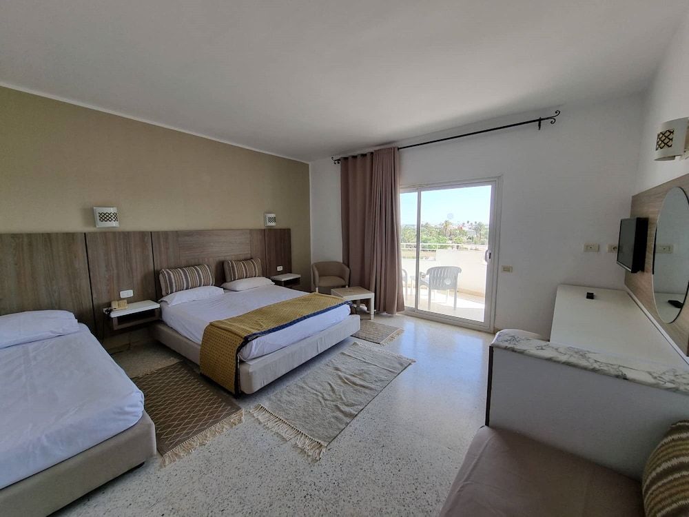 Vincci Helya Beach 10/35