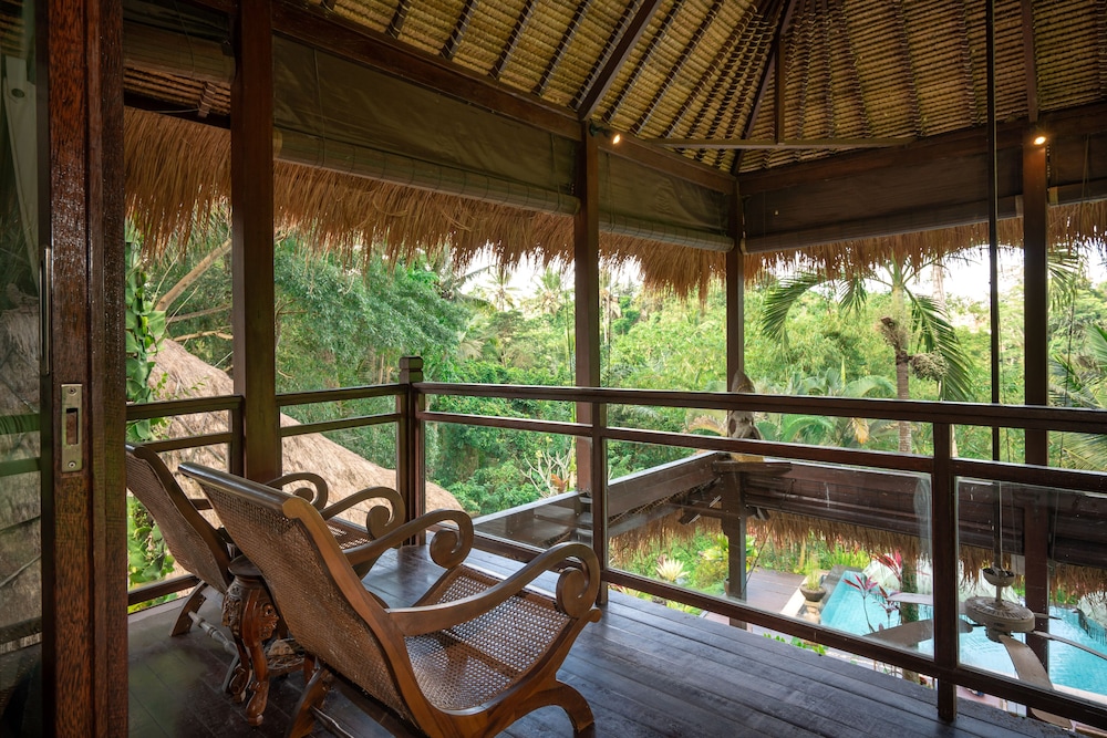 Villa Kupu-Kupu 14/28