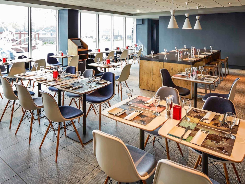 Ibis London Heathrow Airport 46/61