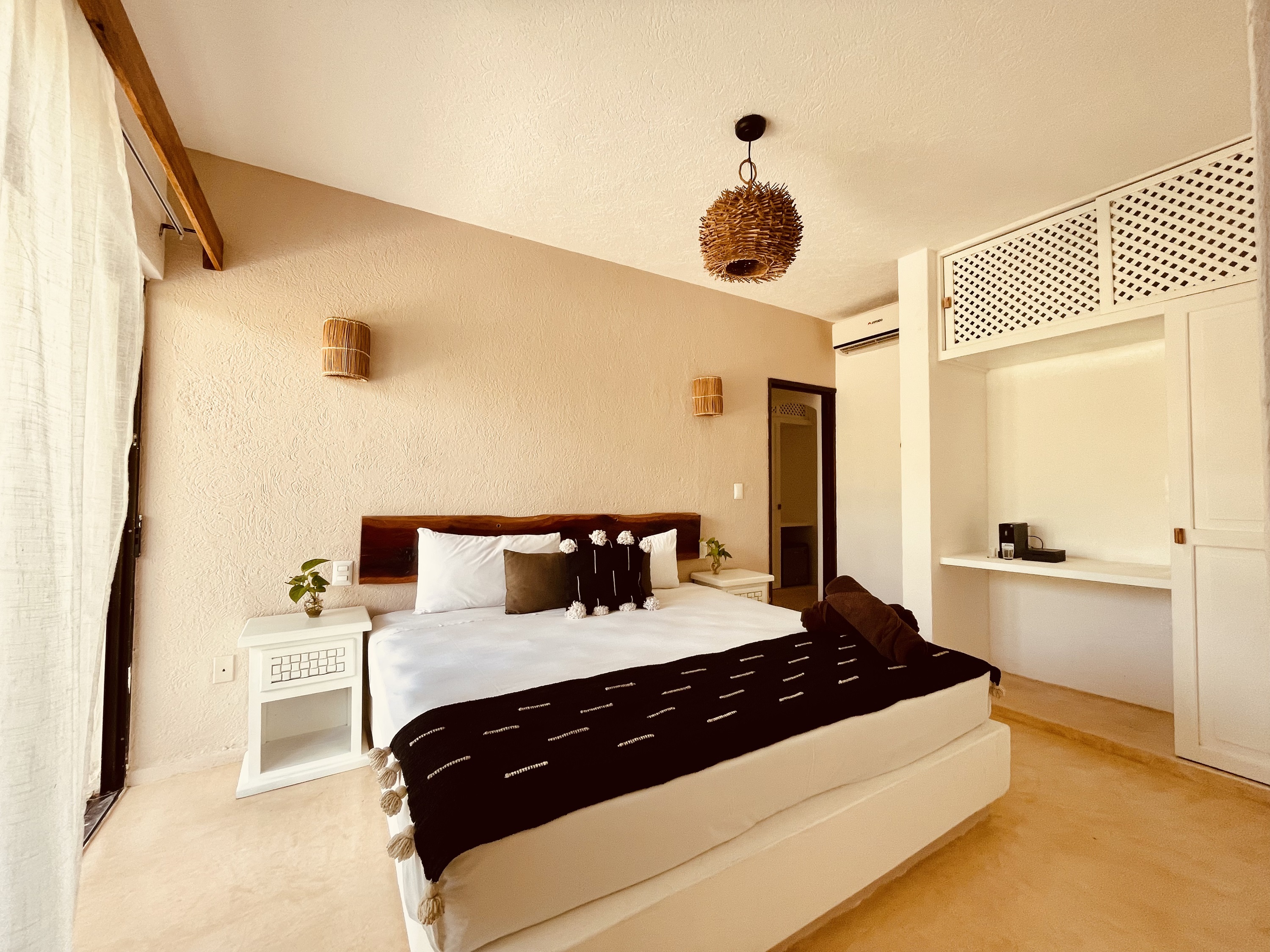 جناح بسرير مزدوج بإطلالة على الحديقة، Pavoreal Beach Resort 2/4