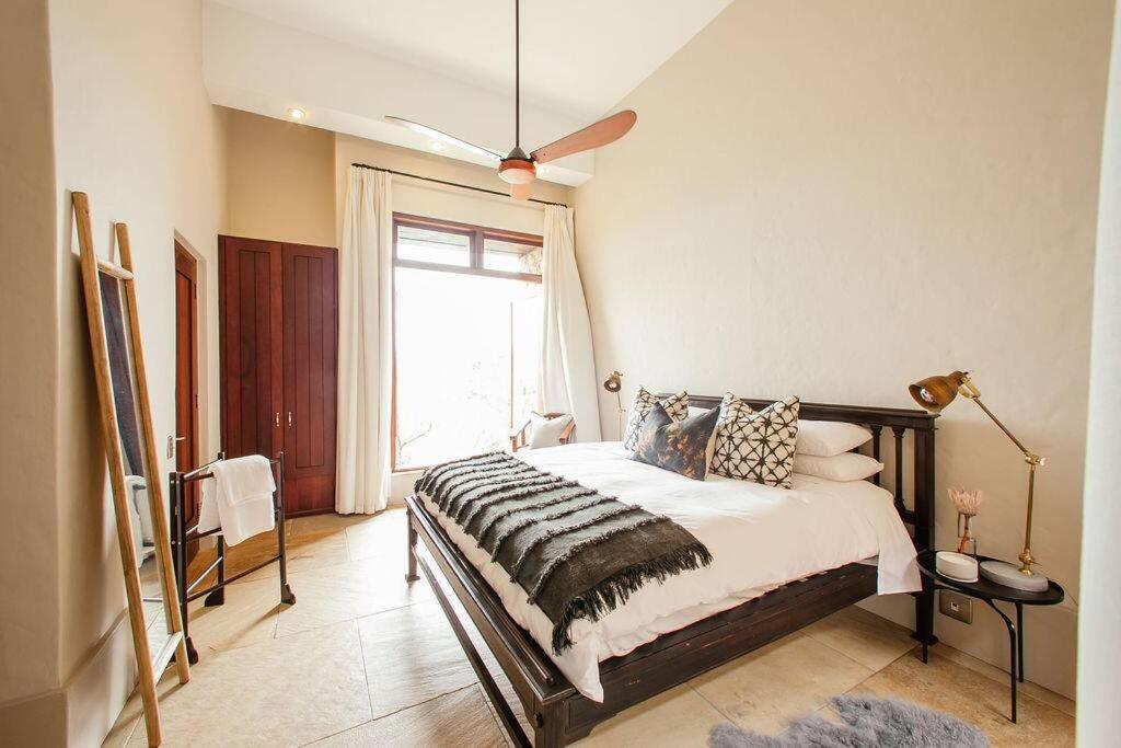 Cloud 9 Luxury Villa 10/50