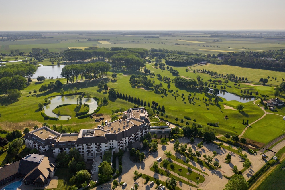 Greenfield Hotel Golf And Spa 37/45