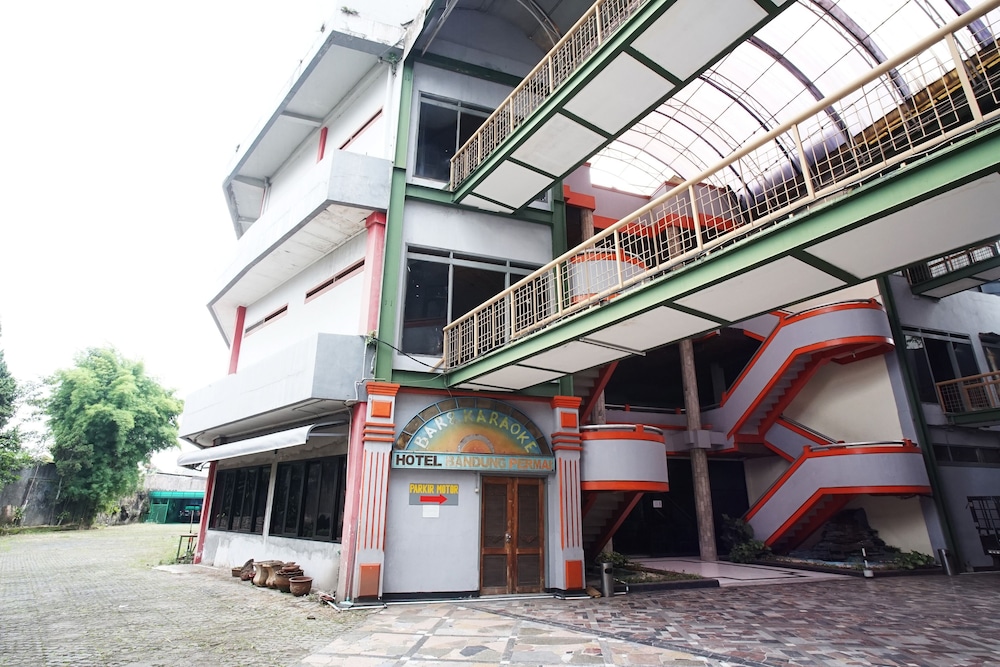 Hotel Bandung Permai by ZUZU 3/34