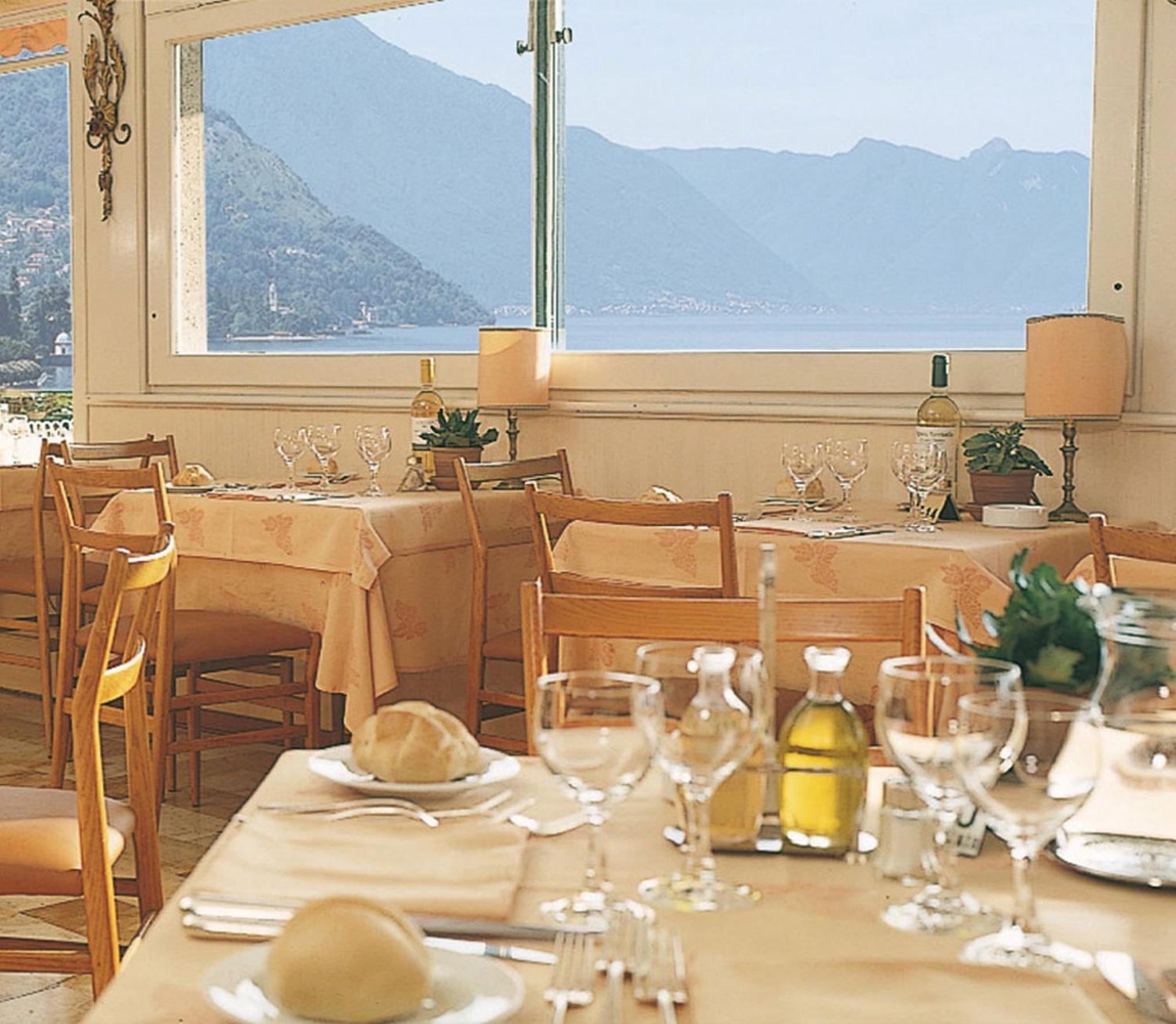 Hotel Du Lac 37/50