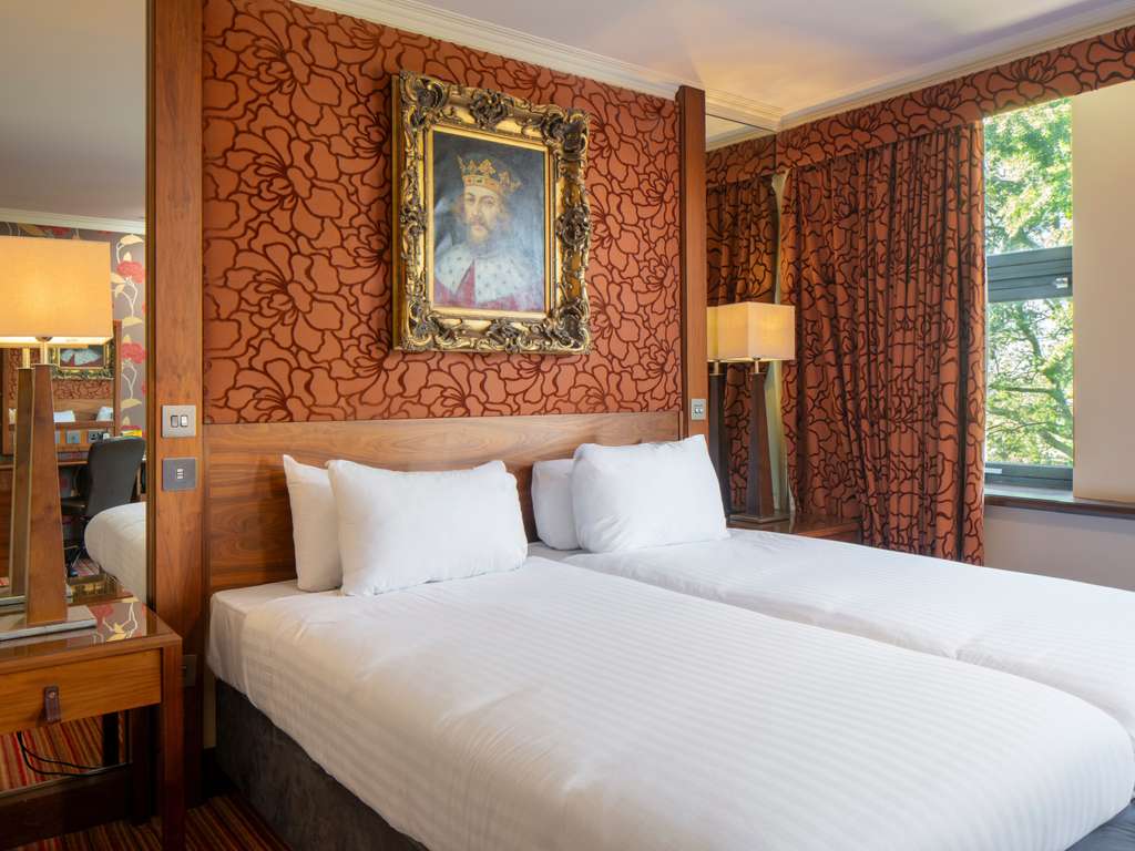 Classic, 2 Queen Beds, Wing 1
