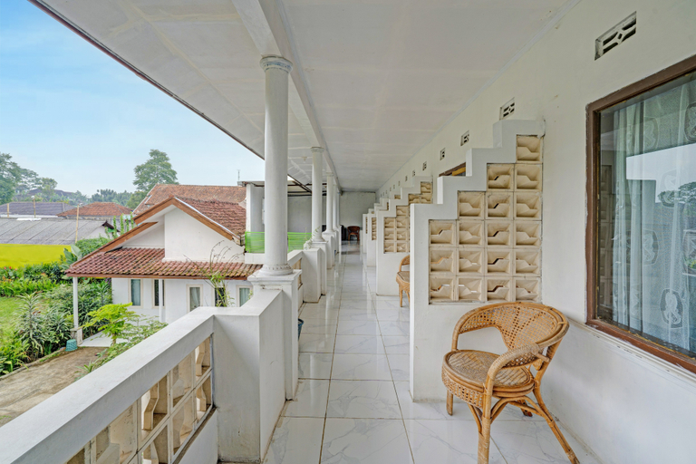 Collection O Subang near Ciater Subang formerly Orchid Villa Ciater 16/18
