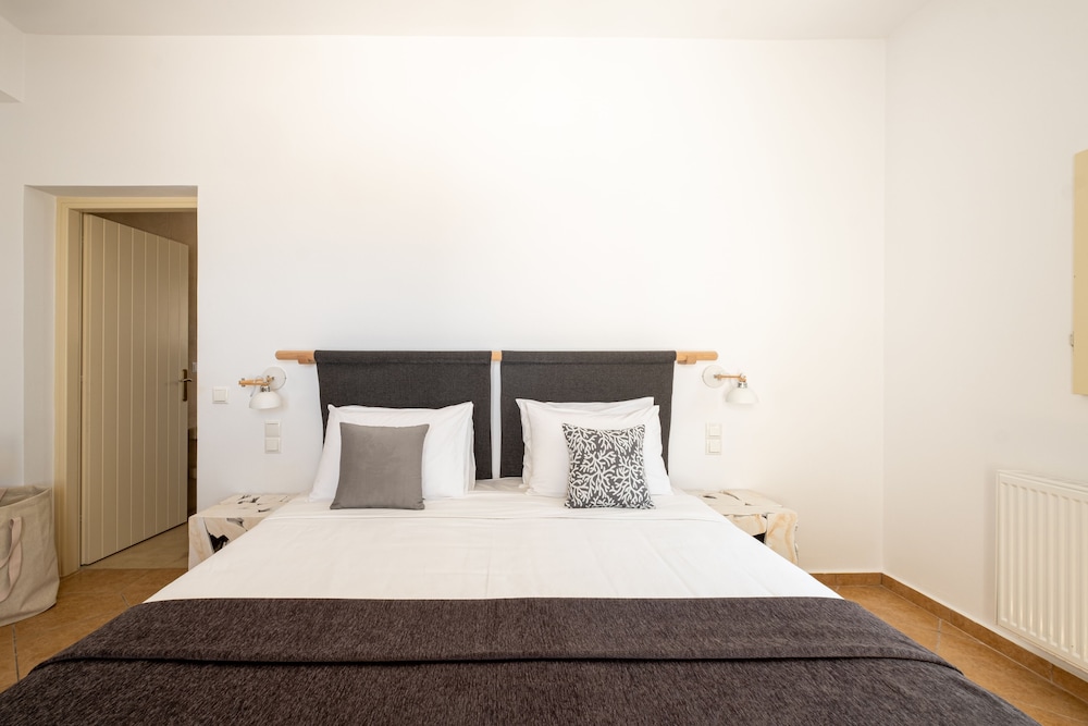 White Orchid Villa 8/50