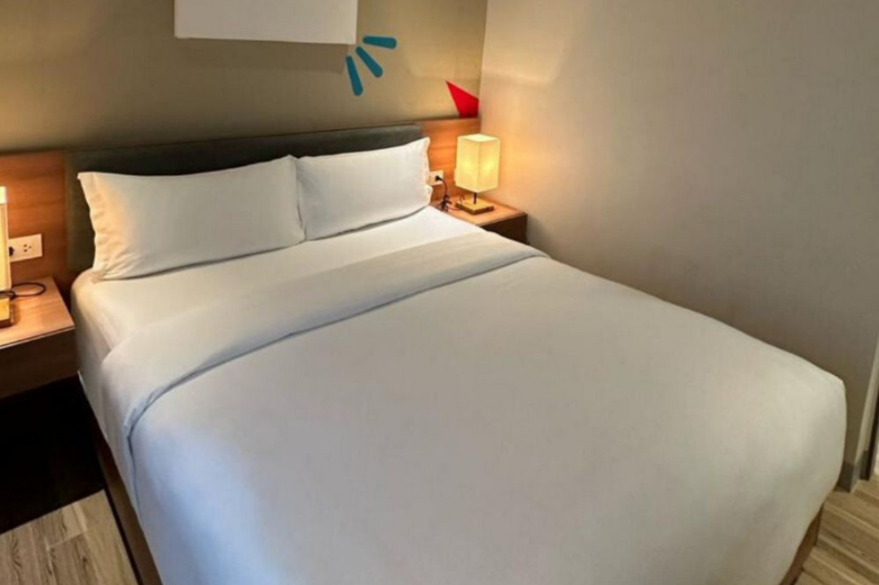 WoodSpring Suites Glendale Sports & Entertainment District 8/16