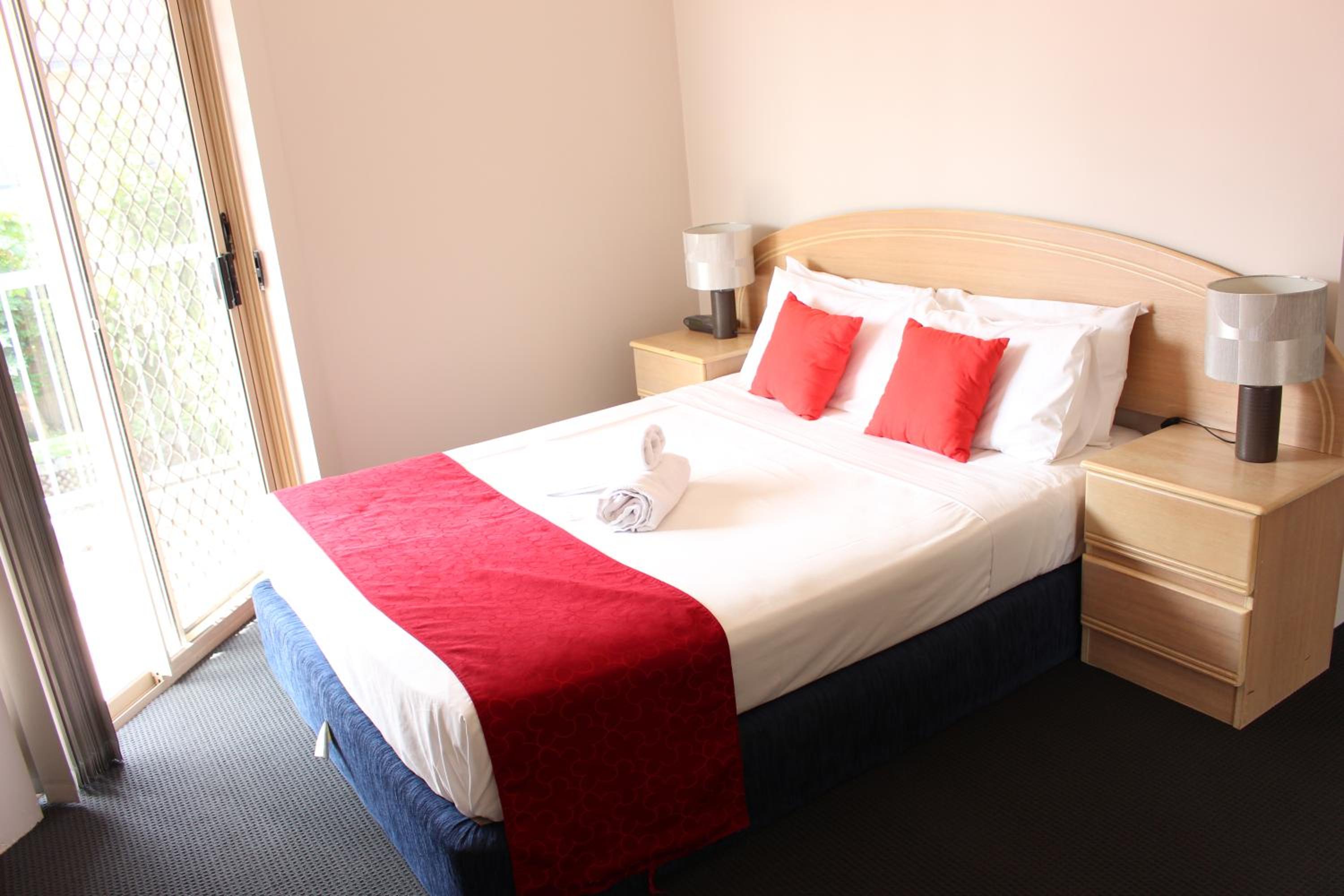 1 Bedroom, Apartment