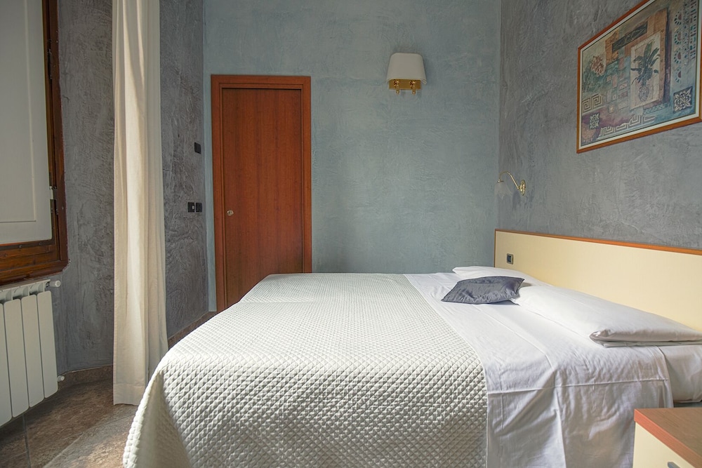 Hotel Angelica 37/73