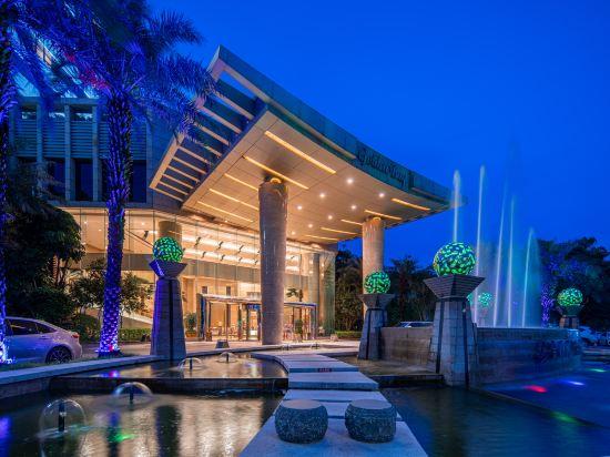Golden Bay International Hotel 13/21