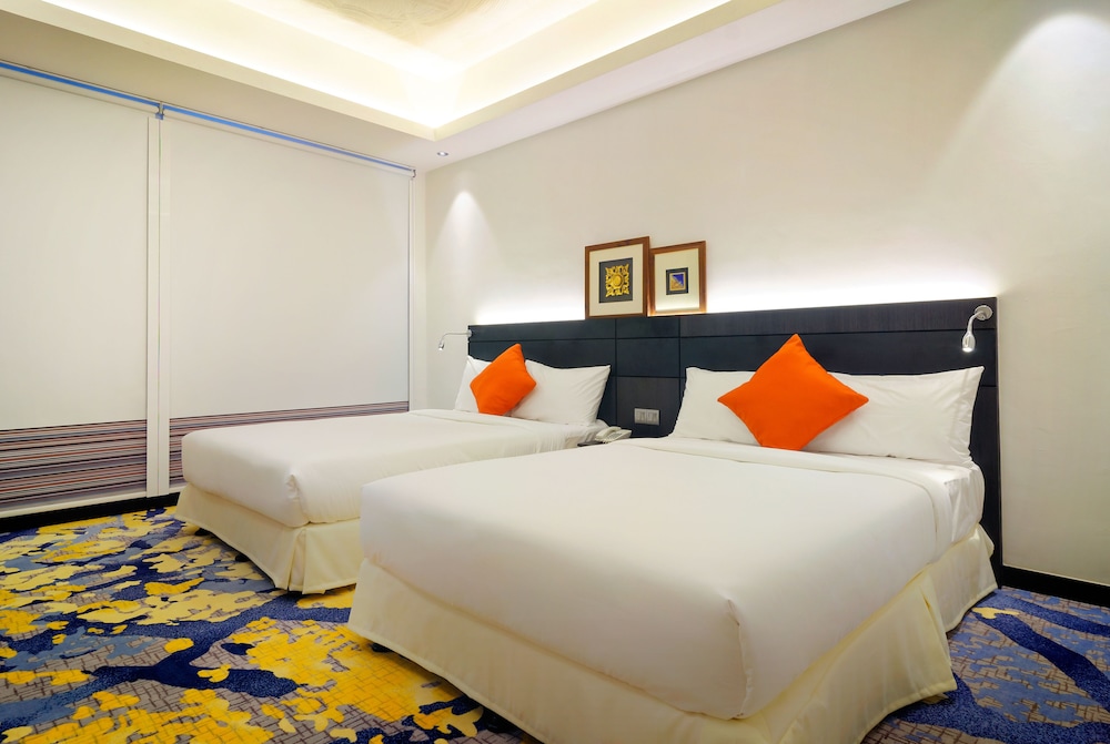 Bespoke Hotel Puchong 14/50