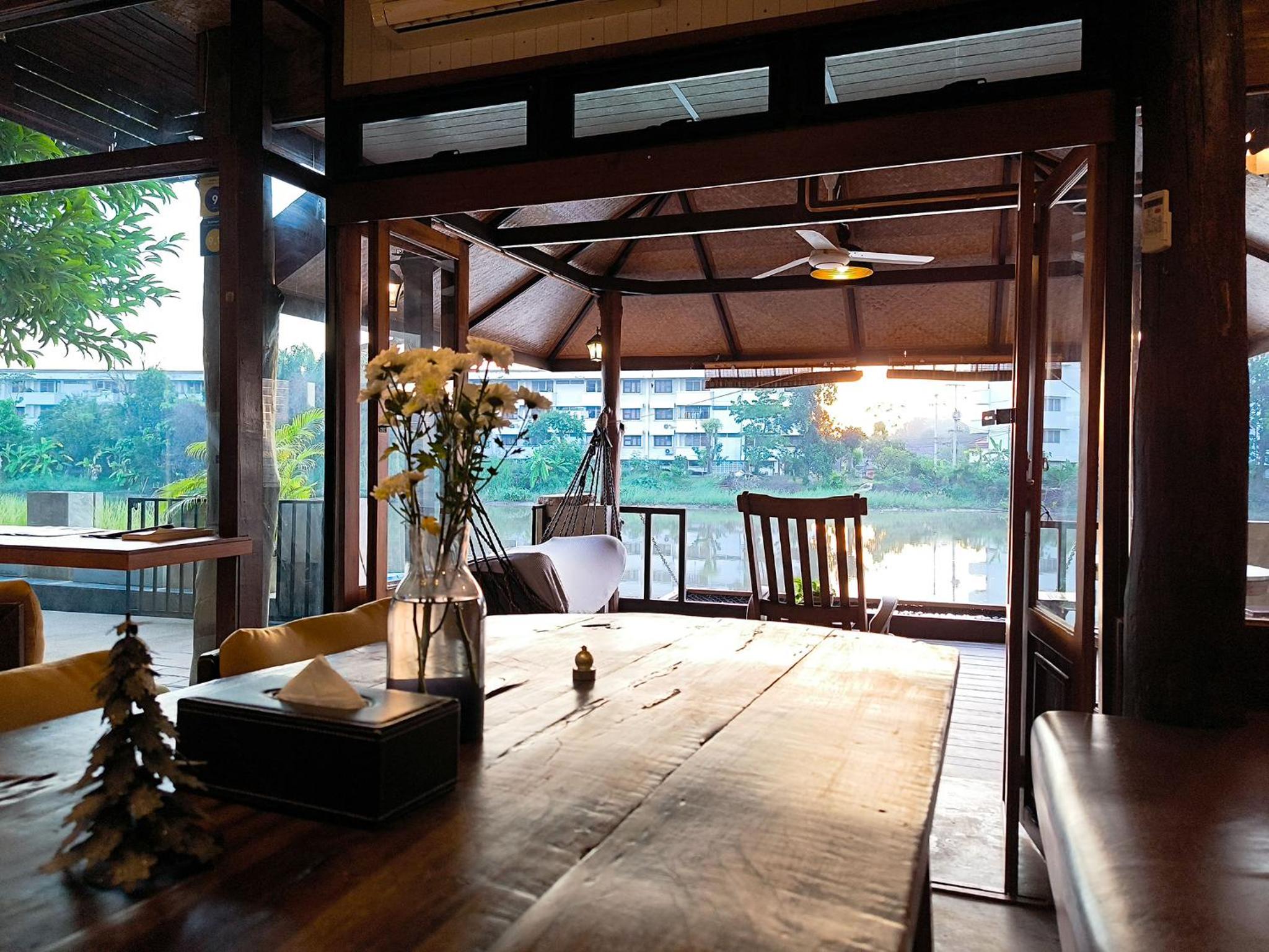 Sabai Riverside 27/50