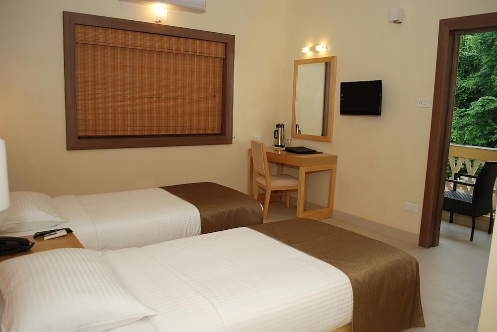 Sandalwood Hotel And Retreat 12/32