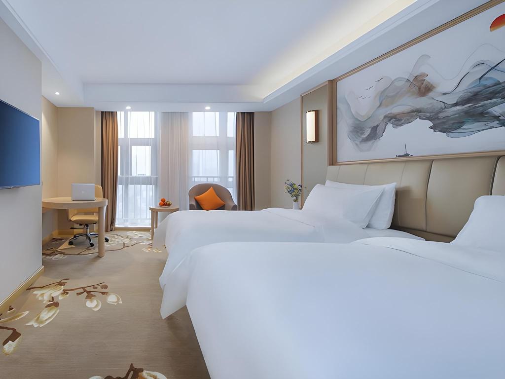 Vienna Hotel (Chaohu Lijing International) 18/40
