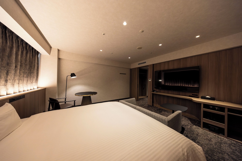 Renovated, Deluxe, King Bed