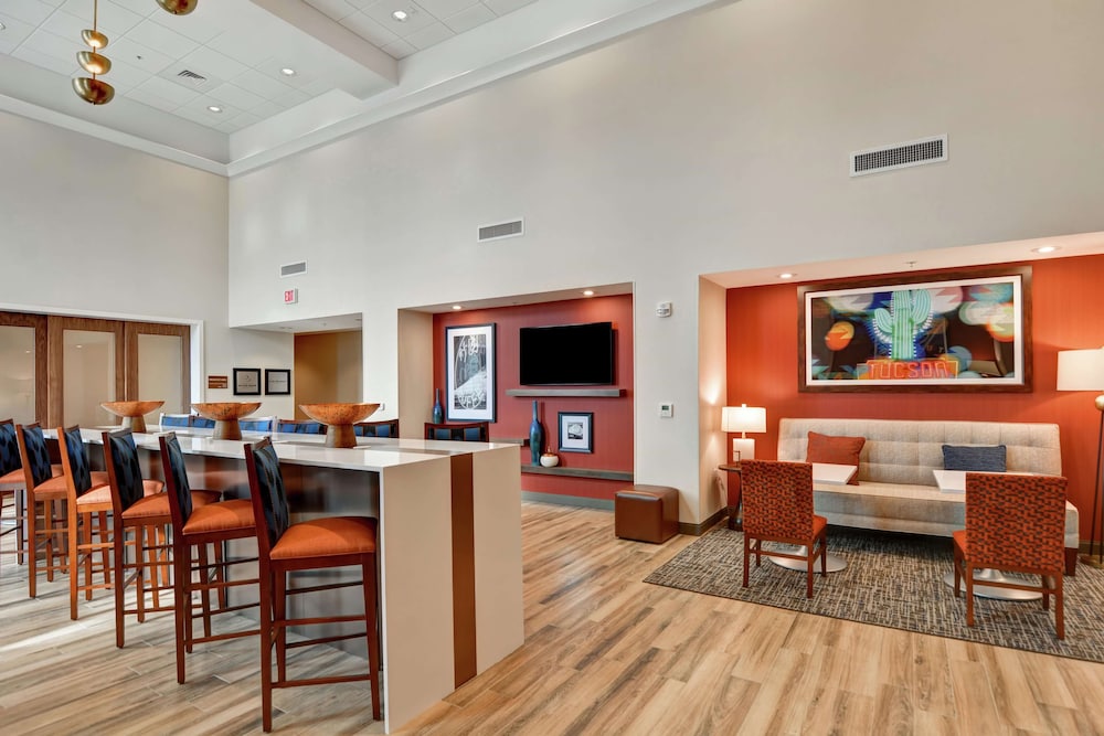 Hampton Inn Suites Tucson Marana Az 44/58