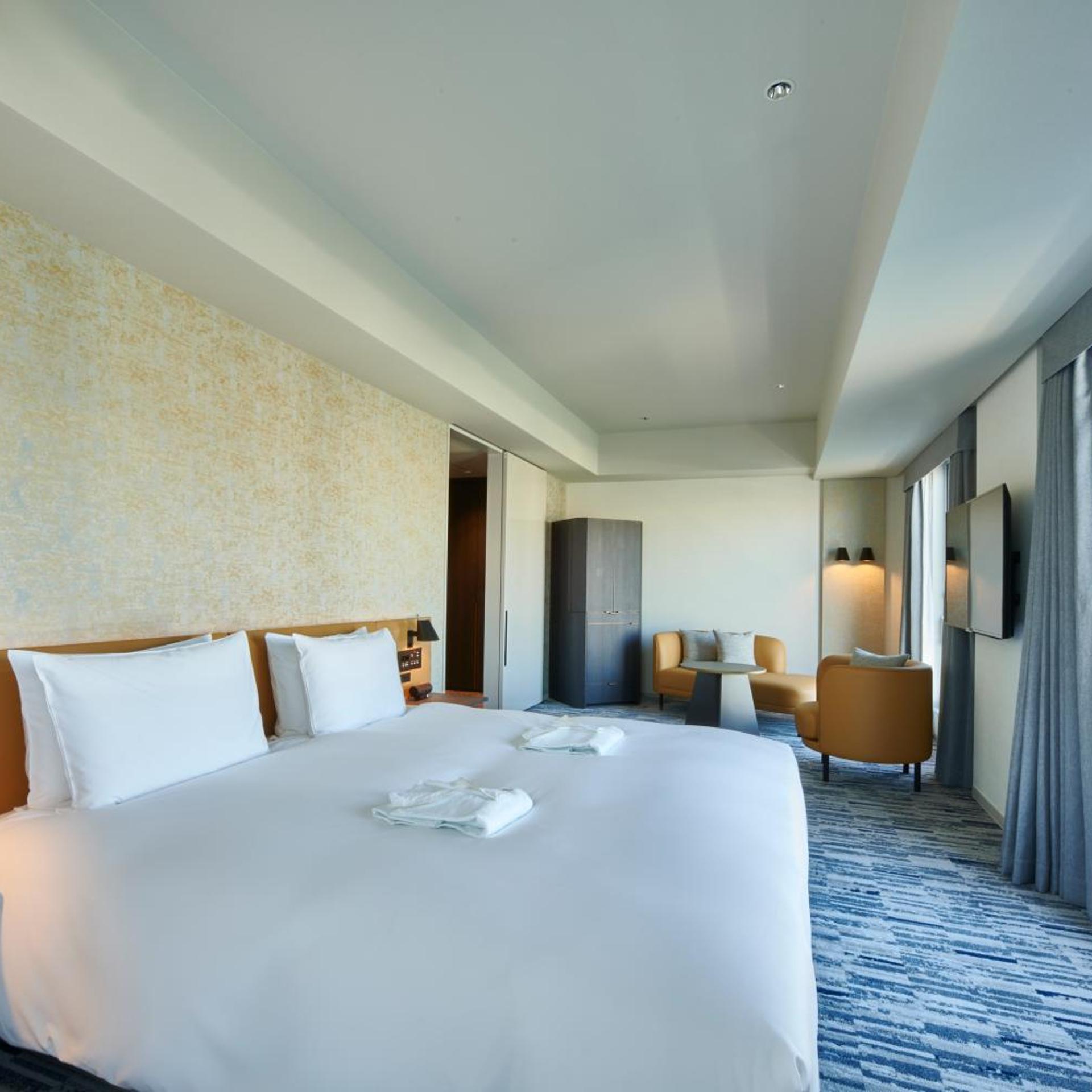 Deluxe, King Bed, Electronic Cigarette Only, Smoking