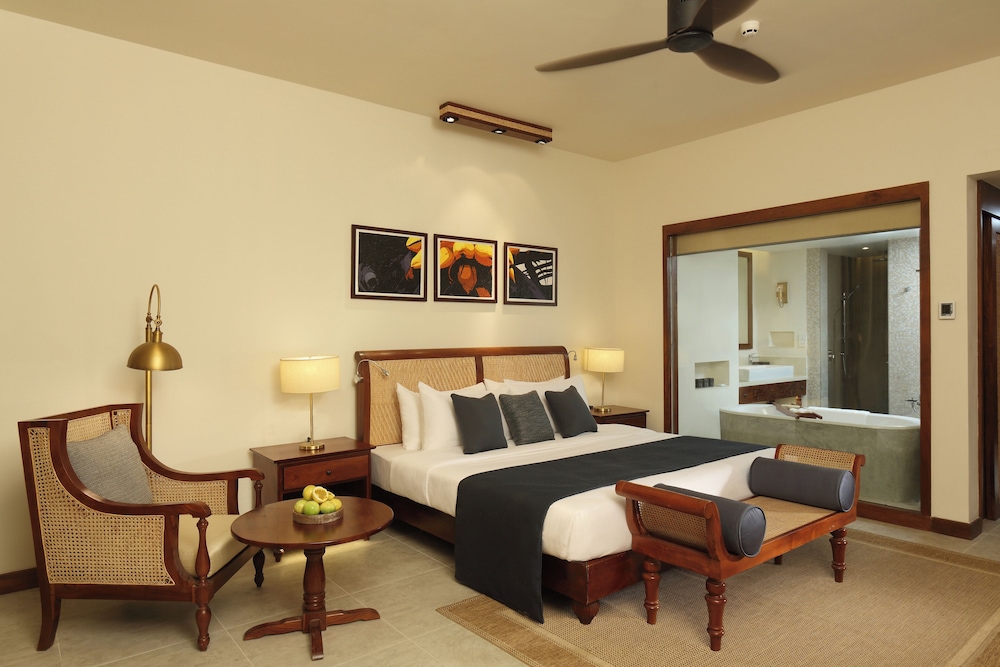 Deluxe Ocean View Room