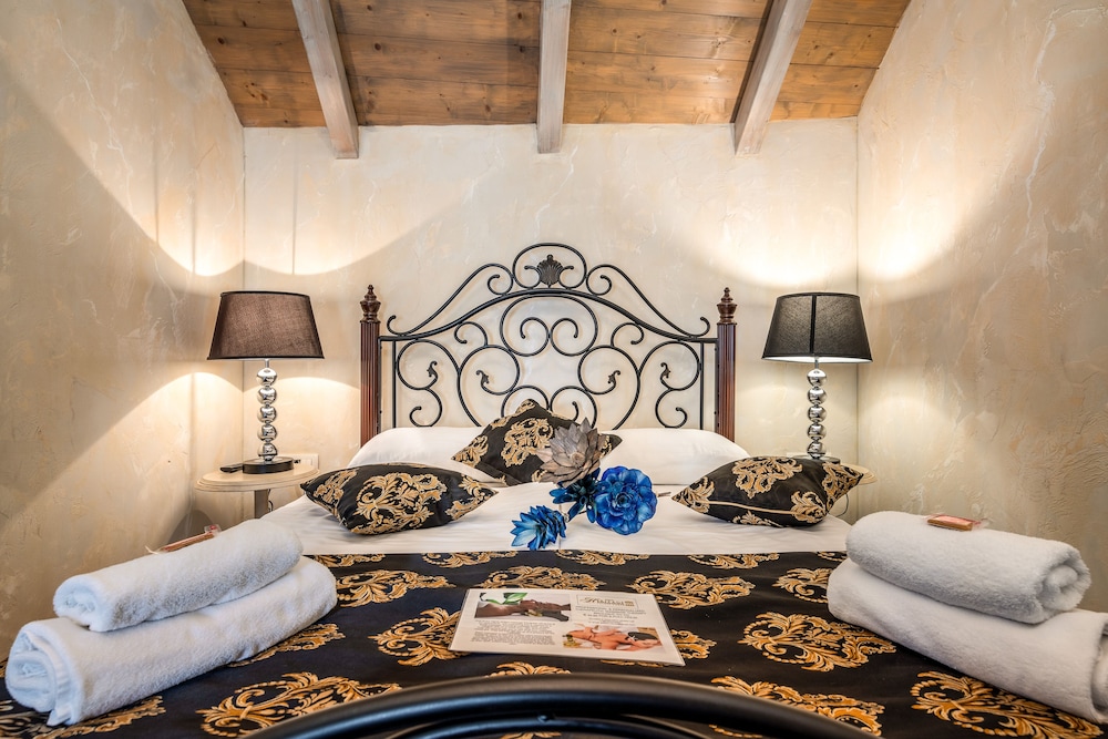Heritage Palace Varos - MAG Quaint & Elegant Boutique Hotels 33/81