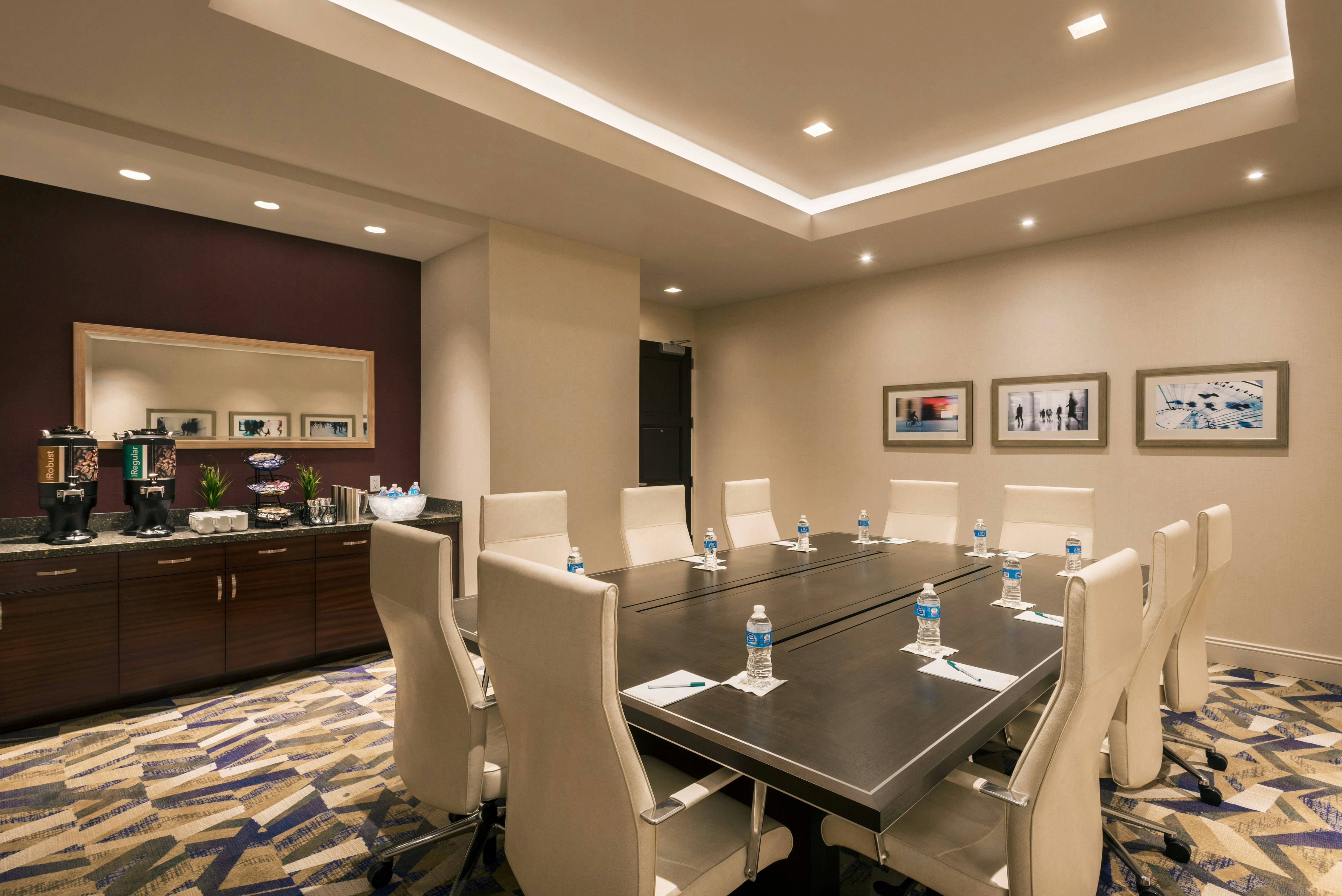 Homewood Suites by Hilton New York/Midtown Manhattan Times Square-South, NY 22/25