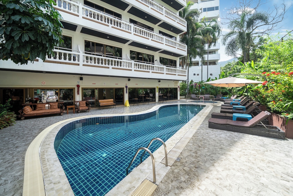 Patong Central Residence & Apartment 46/50