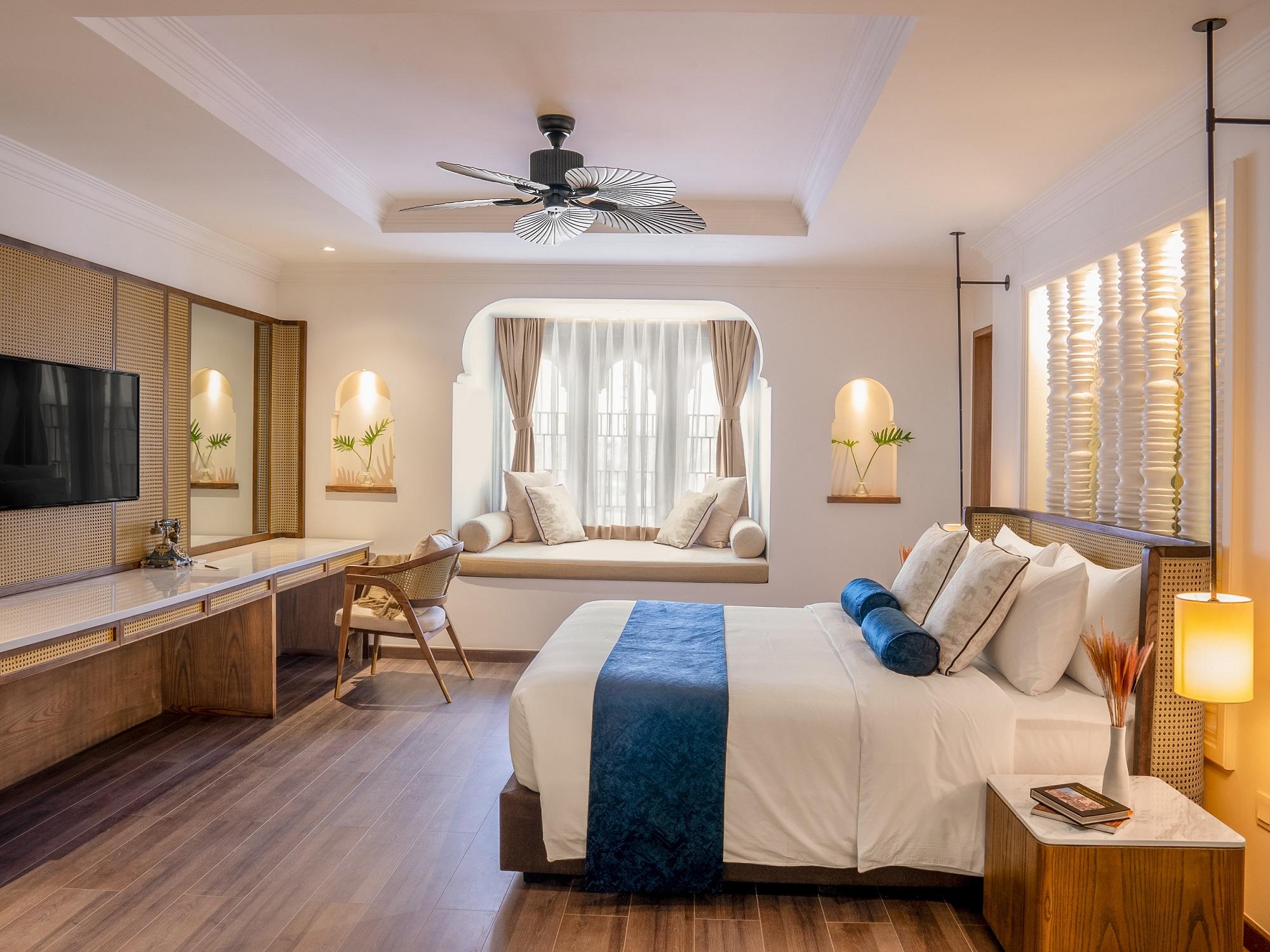 Duplex, Suite, King Bed, Rooftop Pool