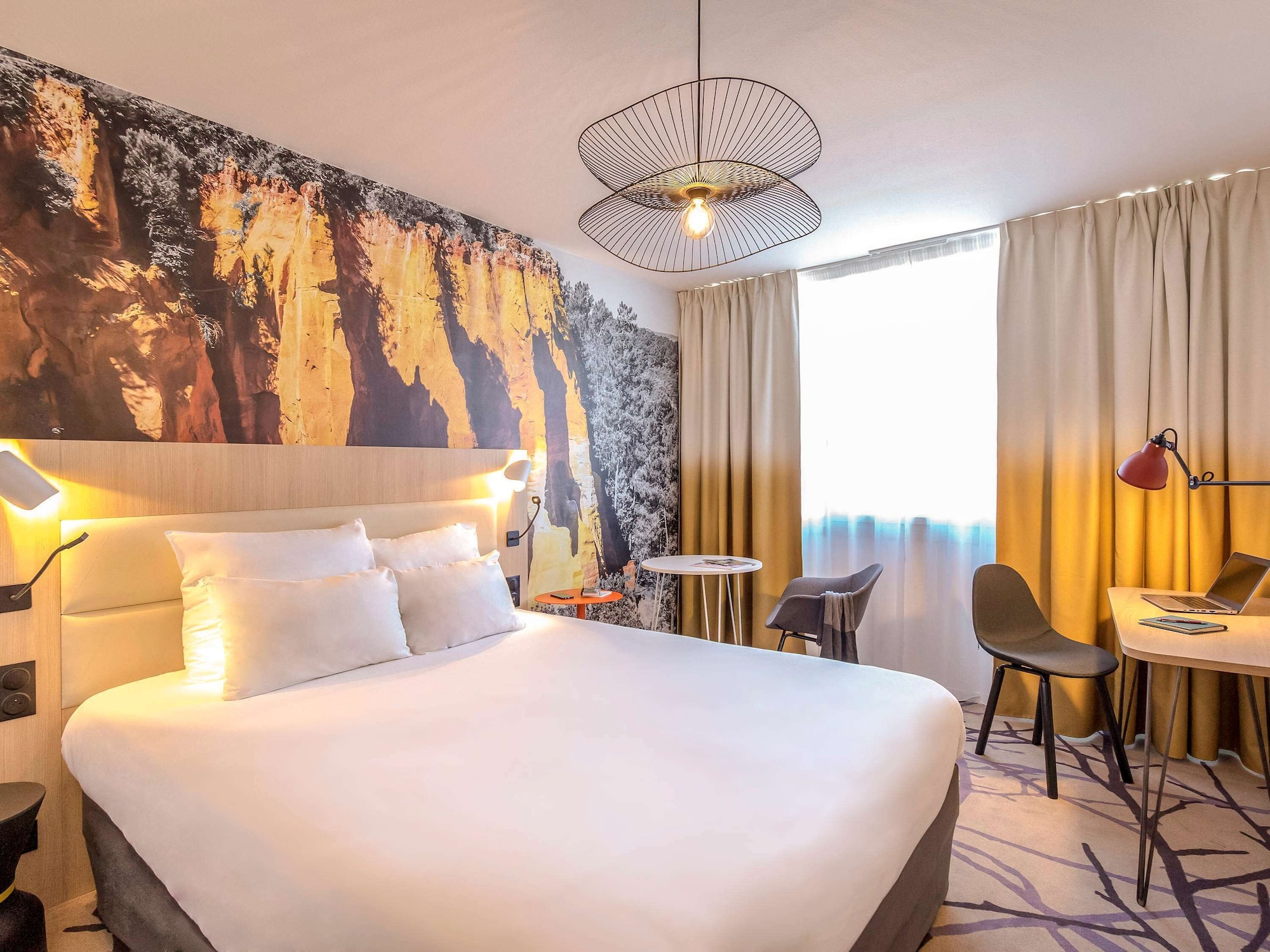 Classic, Double Bed, Mercure Cavaillon Portes Du Luberon 3/9