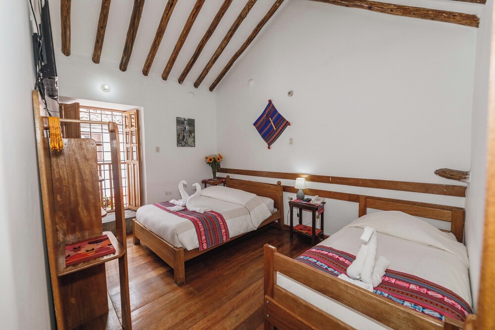 Hostal El Grial 20/53