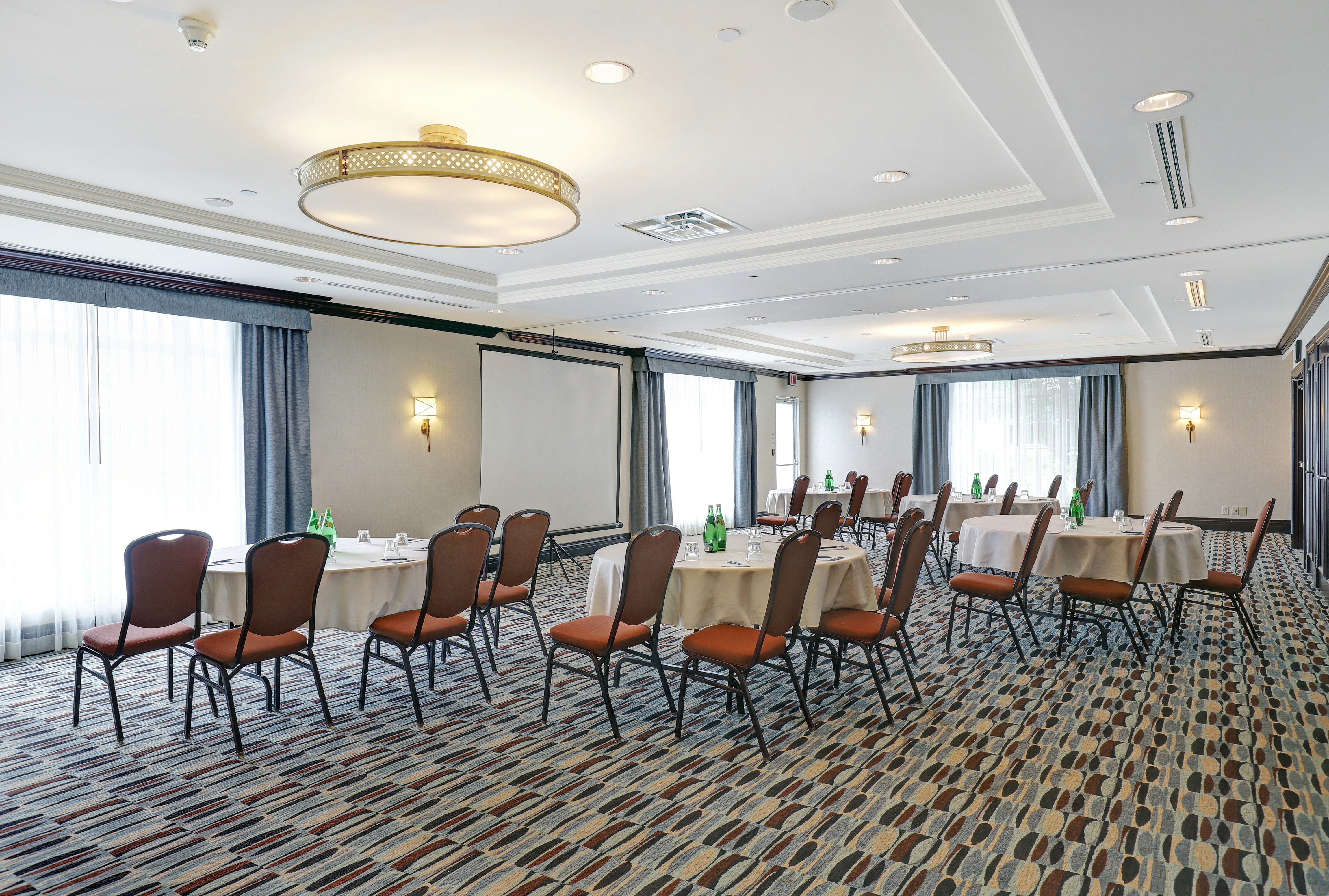 Homewood Suites by Hilton Cambridge-Waterloo, Ontario 16/20