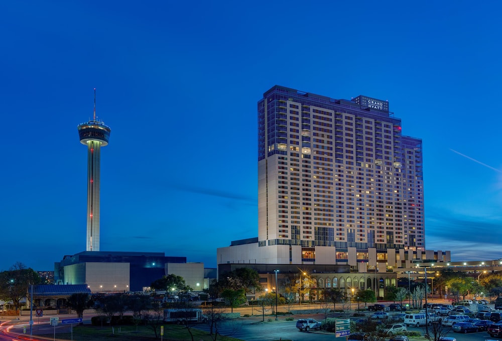 Grand Hyatt San Antonio River Walk 5/75