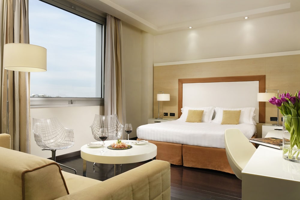 City Style Hotel La Favorita 8/26