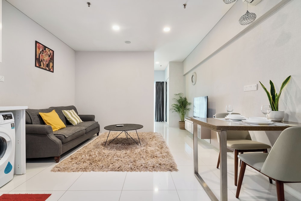 Summer Suites KLCC Apartments 30/52