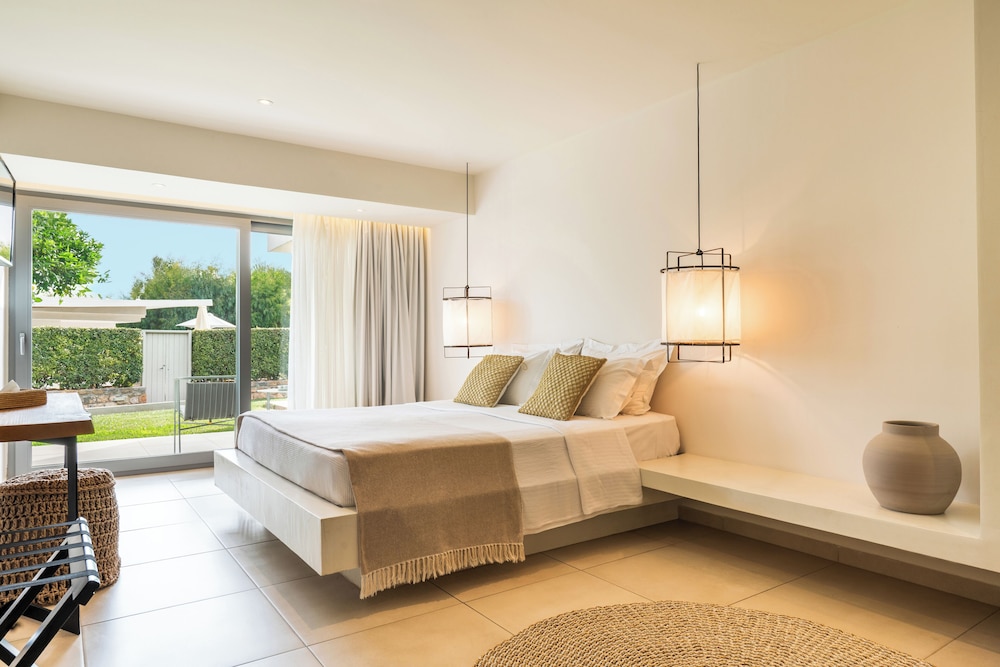 Premium, Suite, Bungalow, Queen Bed, Garden View, Sofa