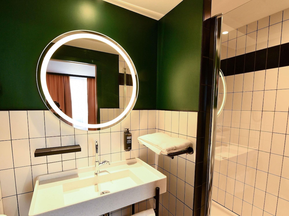 Ibis Styles Dijon Central 40/68