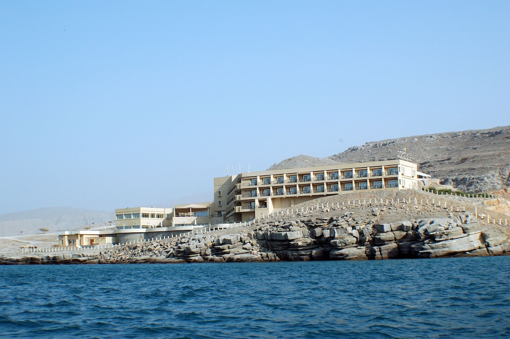 Azimut Hotel Khasab 39/42