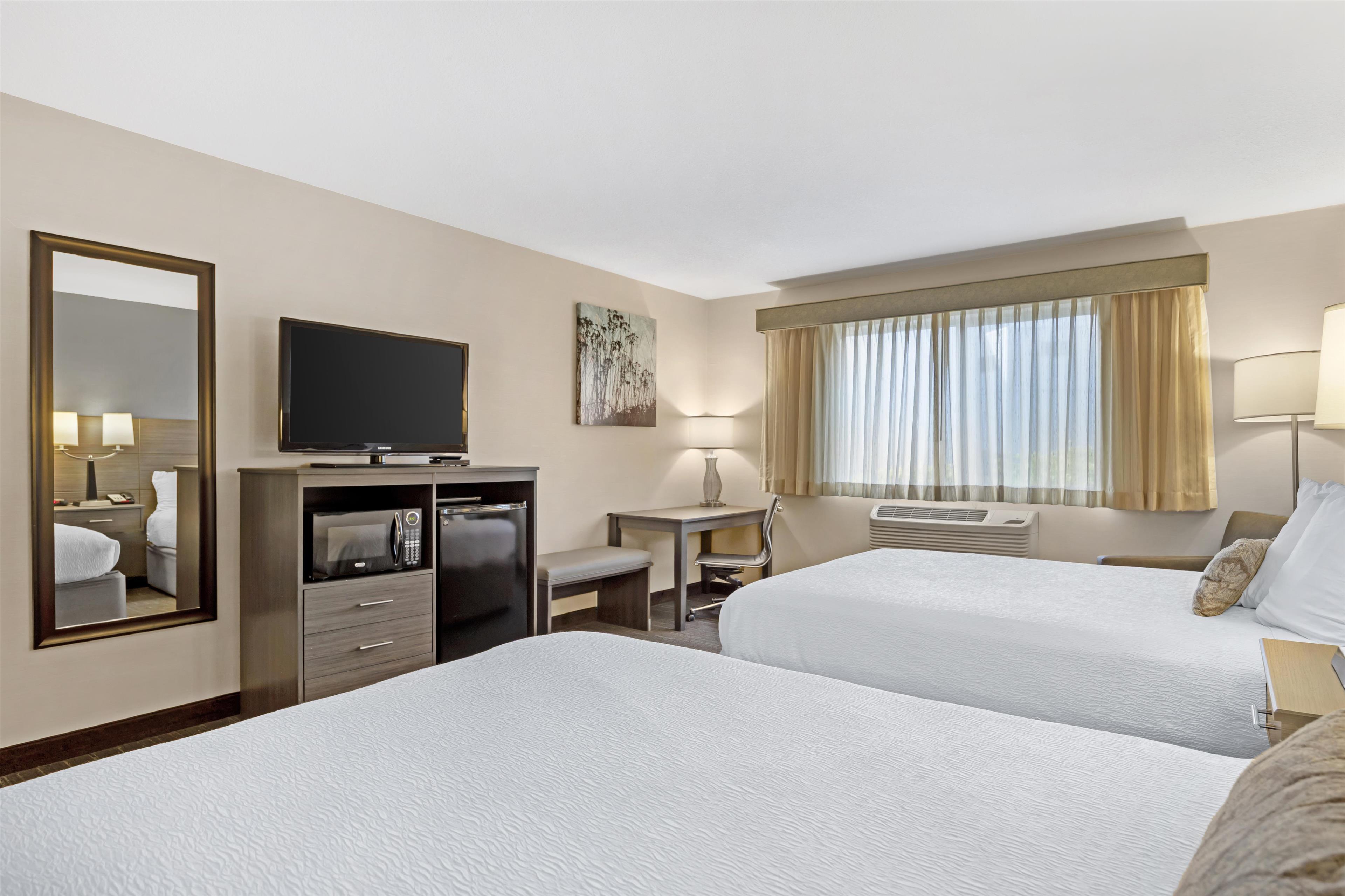غرفة رباعية بسرير كوين لذوي الإعاقة، Best Western Plus City Center 3/7