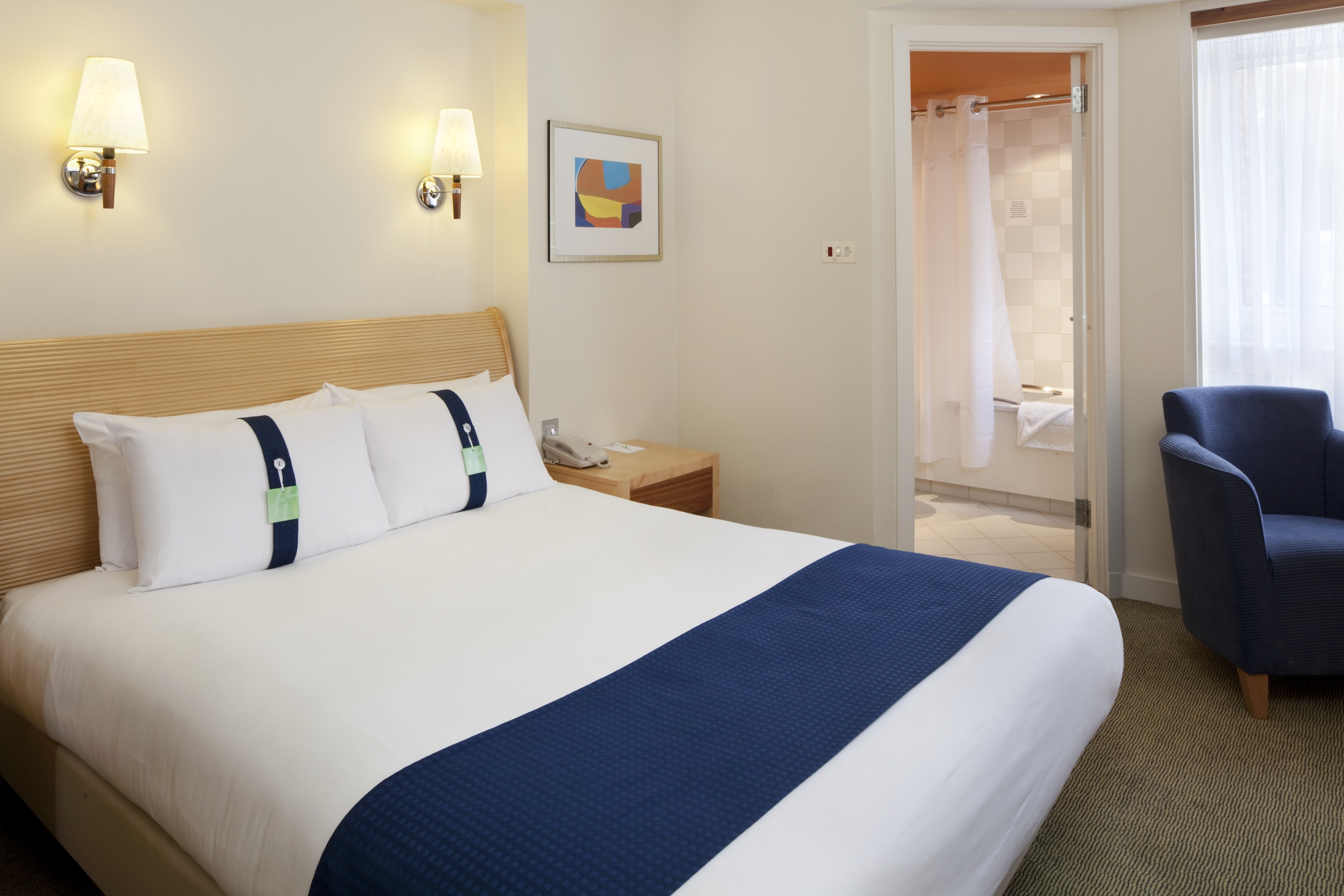 غرفة بسرير كوين، HOLIDAY INN BASINGSTOKE 2/5