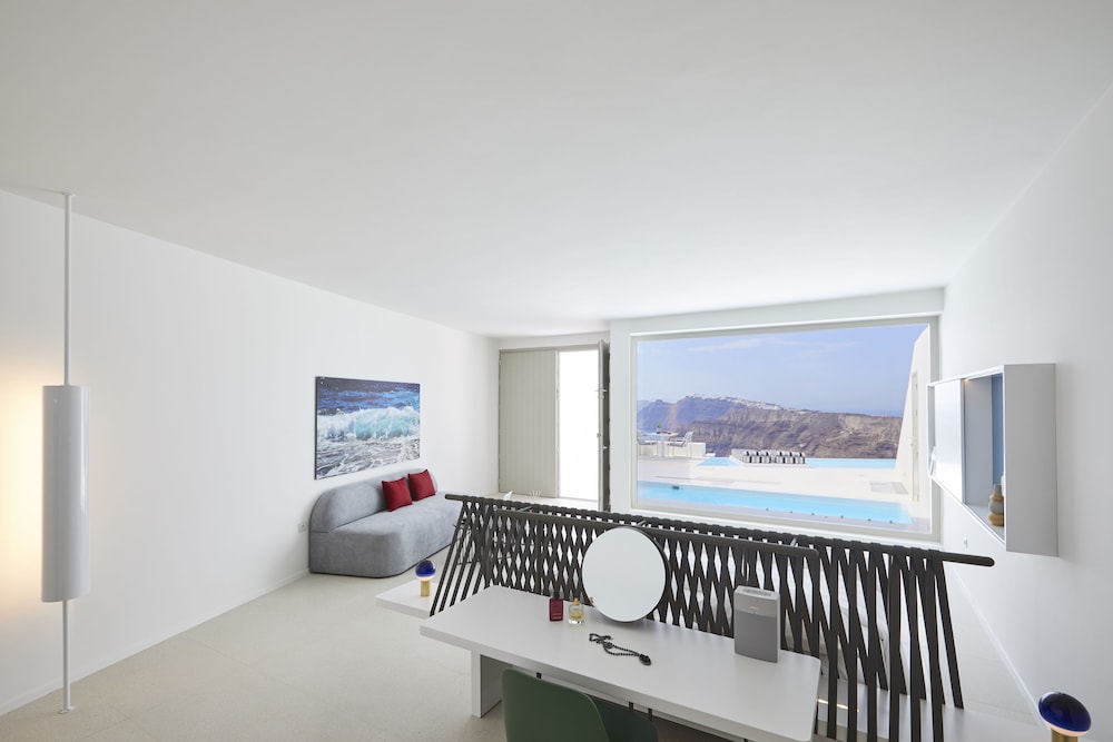 Alti Santorini Suites - Adults Only 27/39
