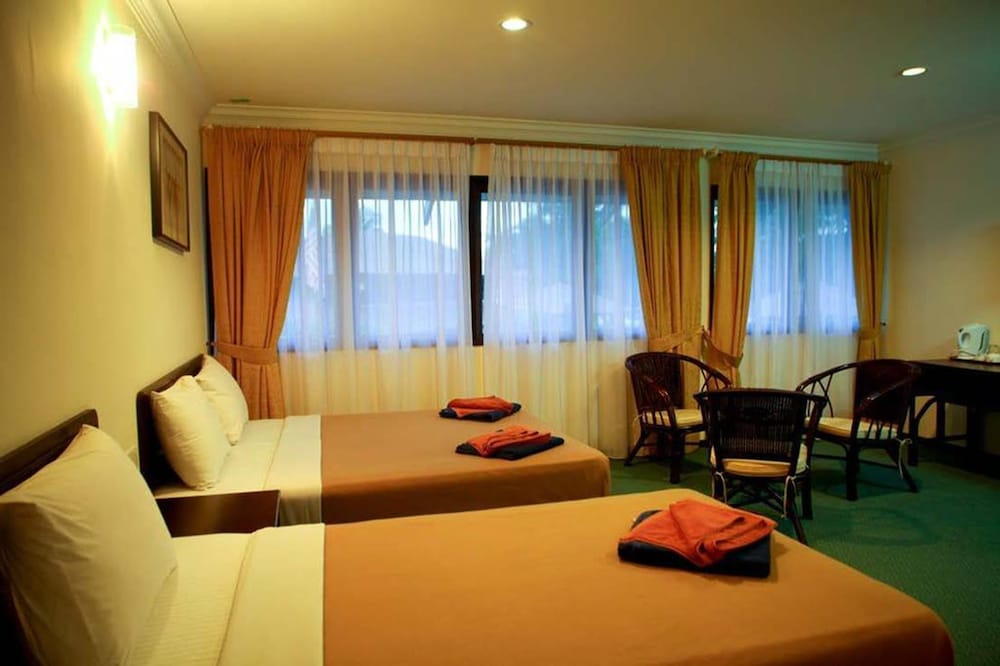 Pangkor Sandy Beach Resort 33/49