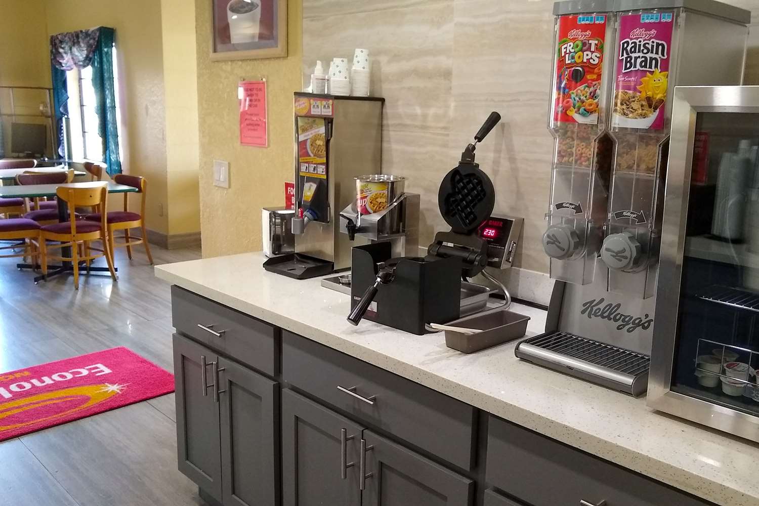 休斯顿霍比伊克诺酒店(Express Inn Hobby Airport) 图片2