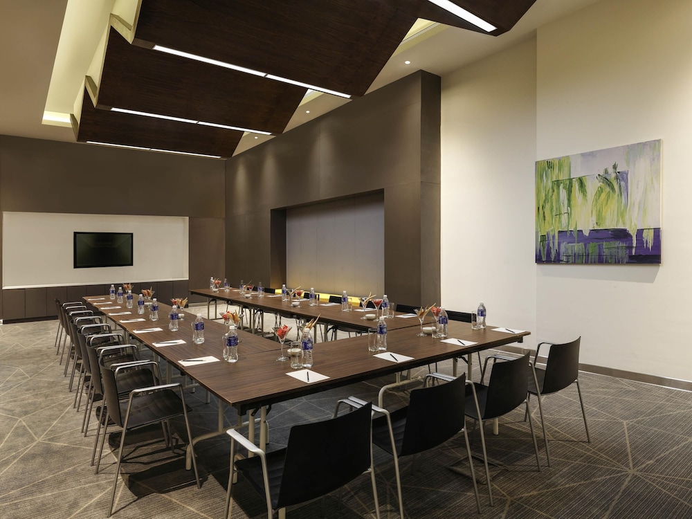 Ibis Kochi City Centre 68/76