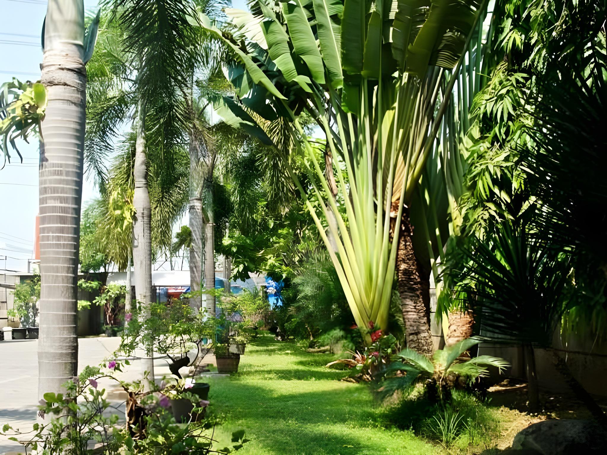 HOTEL KINGS KUDUS 27/28