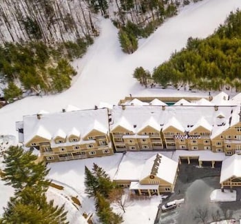 Grand Summit Hotel At Attitash 3/64