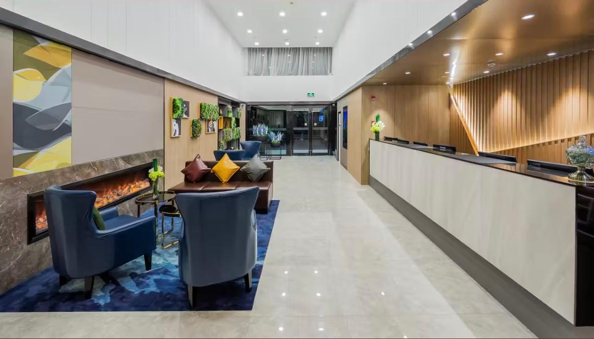 Home Inn Selected (Shanghai New International Expo Center, Guanglan Road Metro Station) 12/56