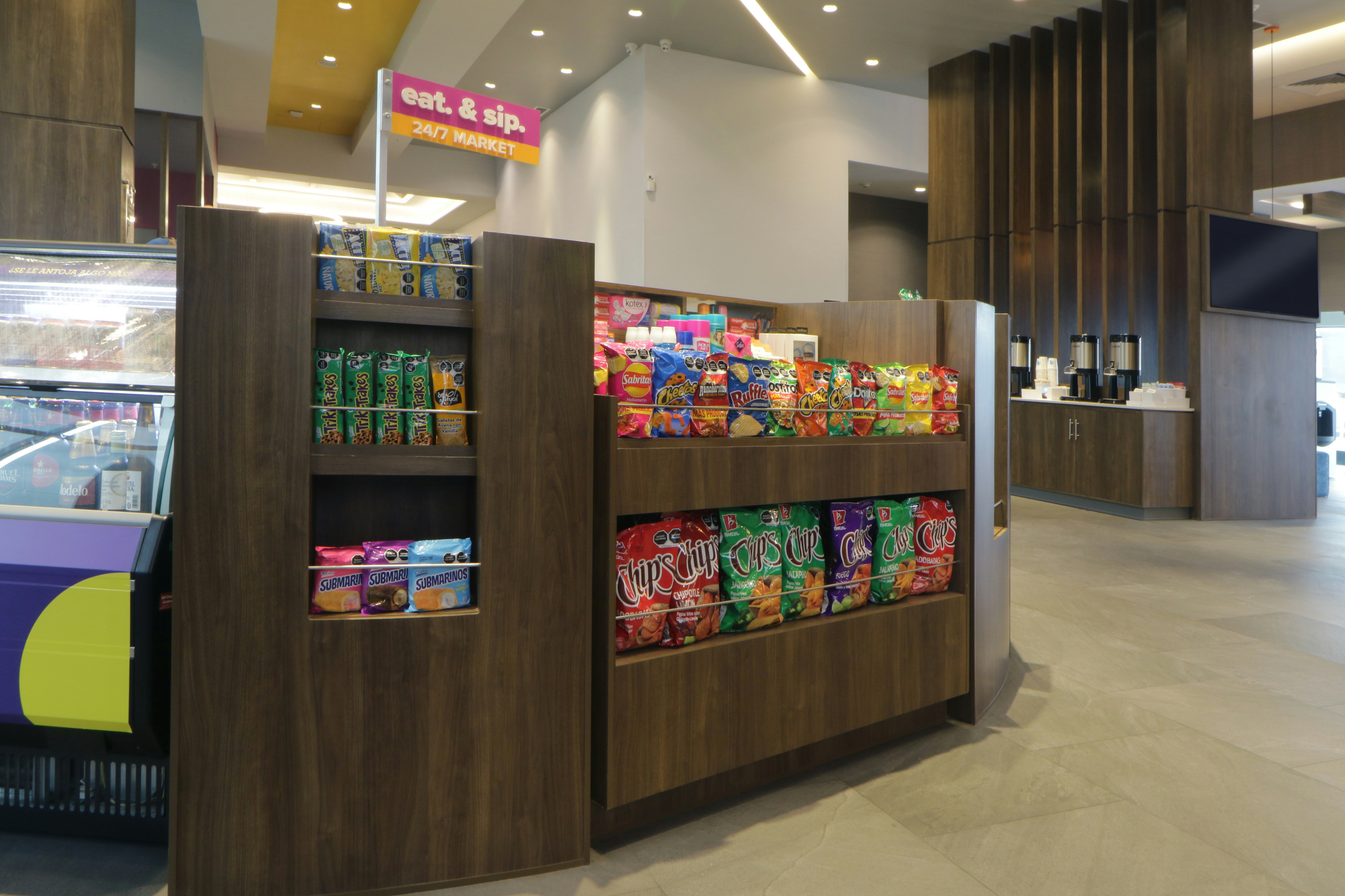 Tru by Hilton Monterrey Fundidora 42/45